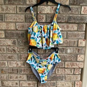 🍒💣 Plus size pinup inspired two piece bathing suit